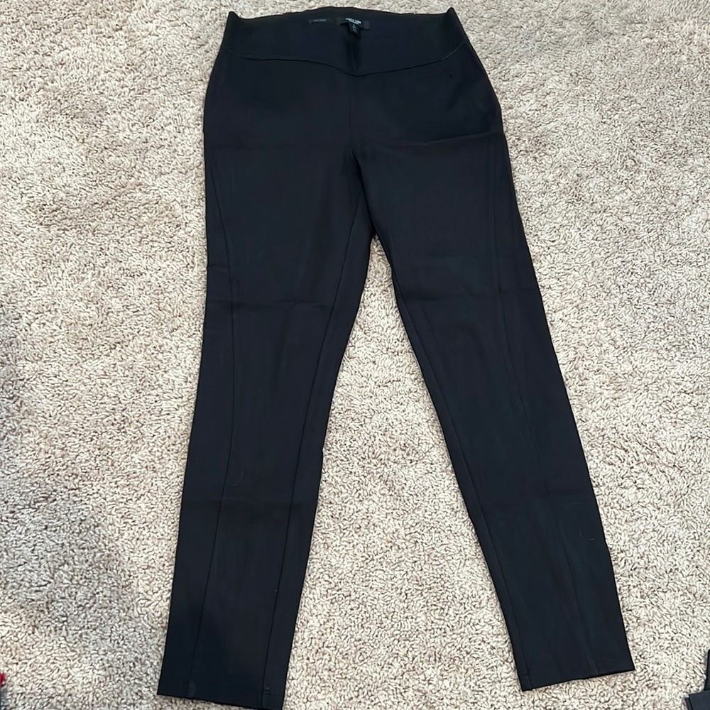 Vera Wang seamed scuba skinny pants